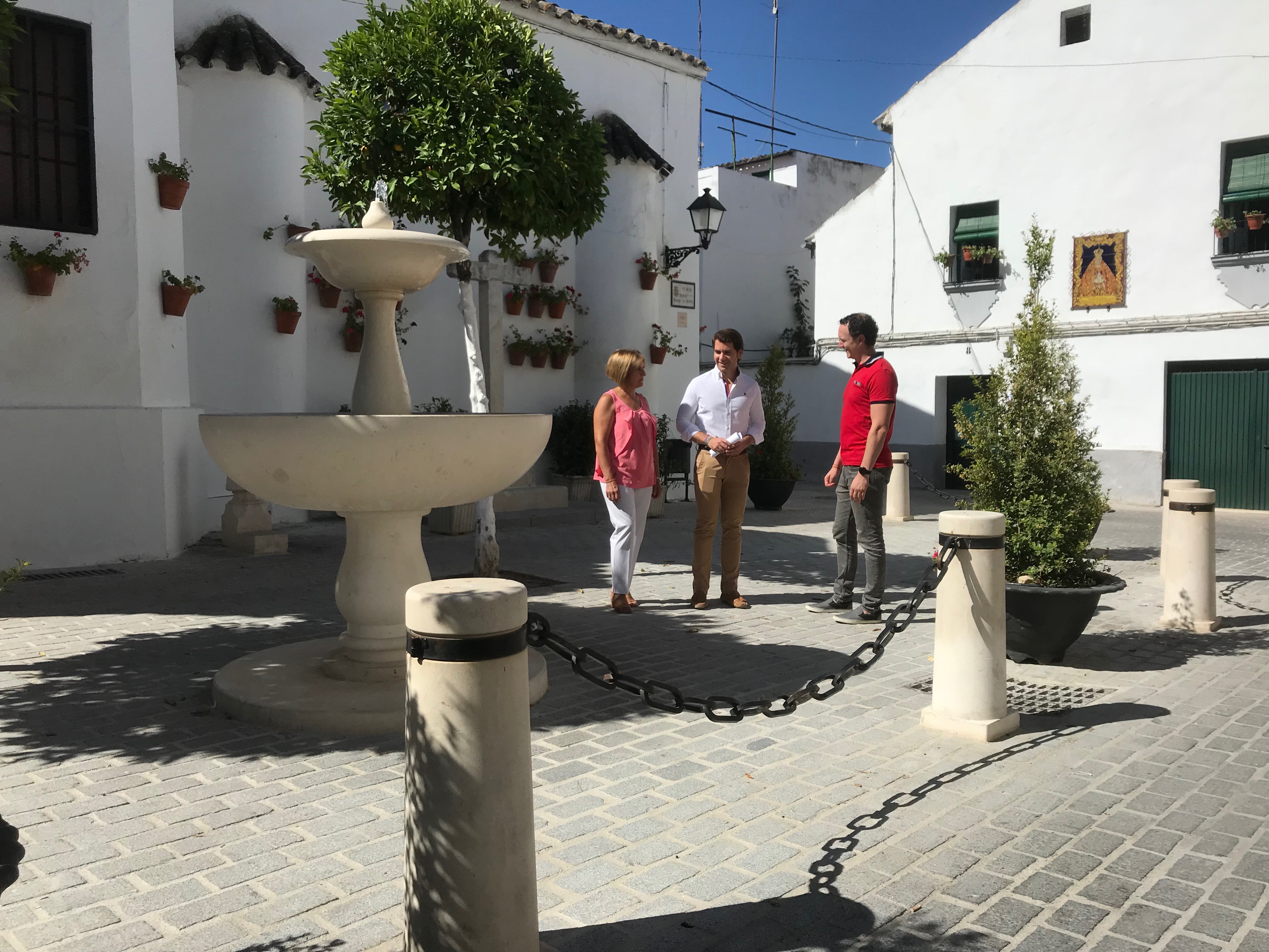 El Ayuntamiento presenta las obras de mejora en la Plaza Santa María la Mayor y Cuesta de San Juan